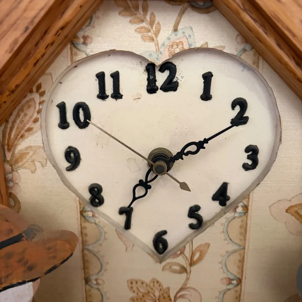 Vintage 1992 Hand Painted Wood Folk Art Clock Heart Country Boy Girl Duck works